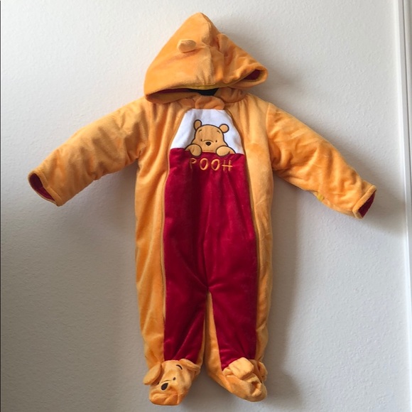 Winnie The Pooh jumpsuit 6/9month Cuddle up Disney